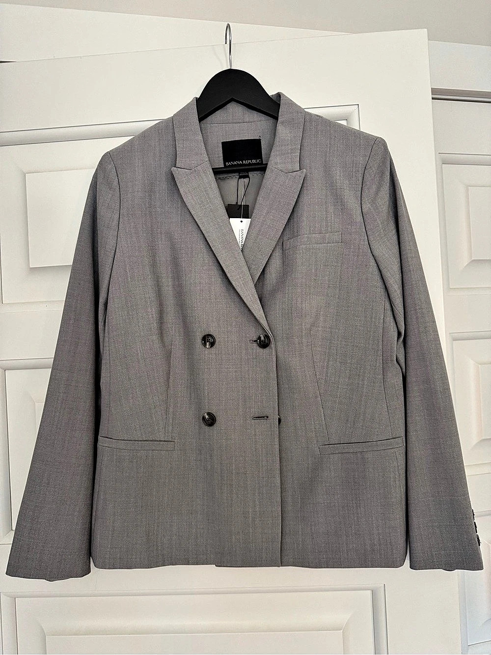 Banana Republic Gray Double-Breasted Blazer Size 8 NWT